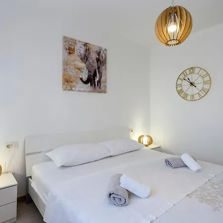 Apartment Newly Renovated In *