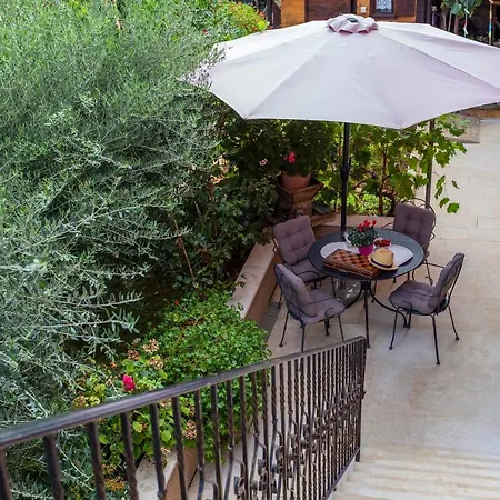 Newly Renovated In Apartment Funtana